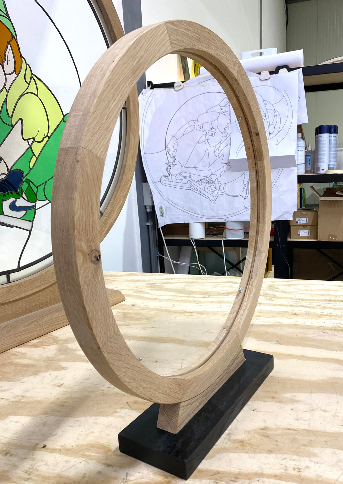Houten frame voor glas in lood raam diameter 50cm